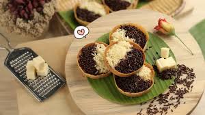 Jajanan Paling Laris di Kantin Kampus